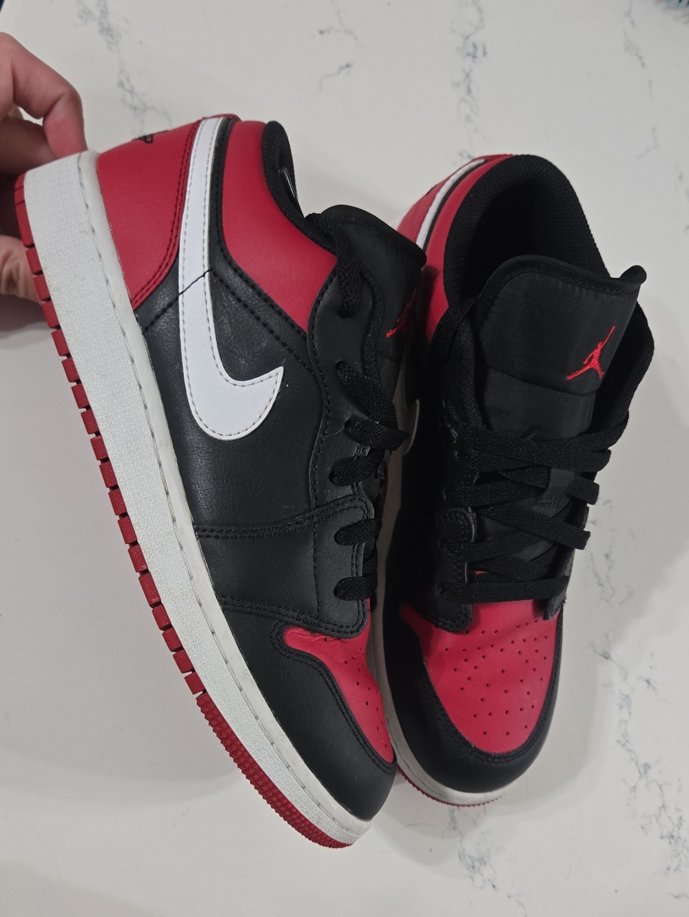 Black And Red Low Nike Air Jordans
